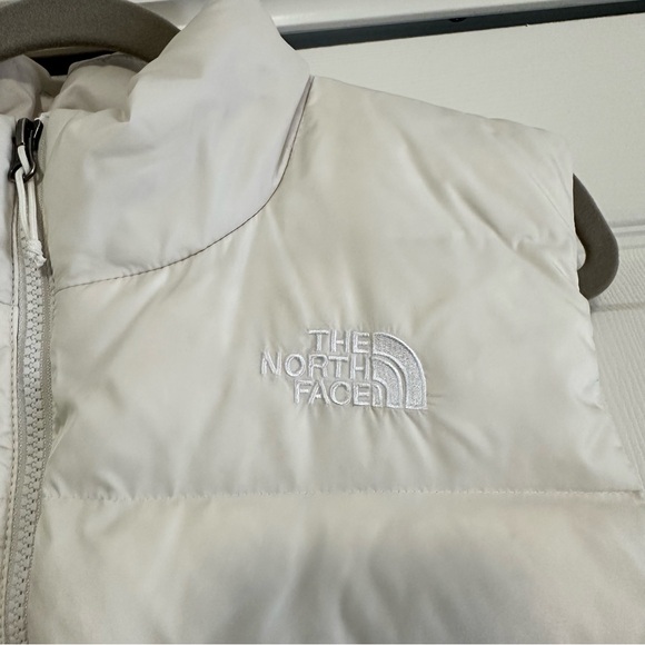 The North Face Aconcagua Vest Puffer Gardenia White/Ivory Size XXL VGUC NF0A4R3F - Picture 3 of 8